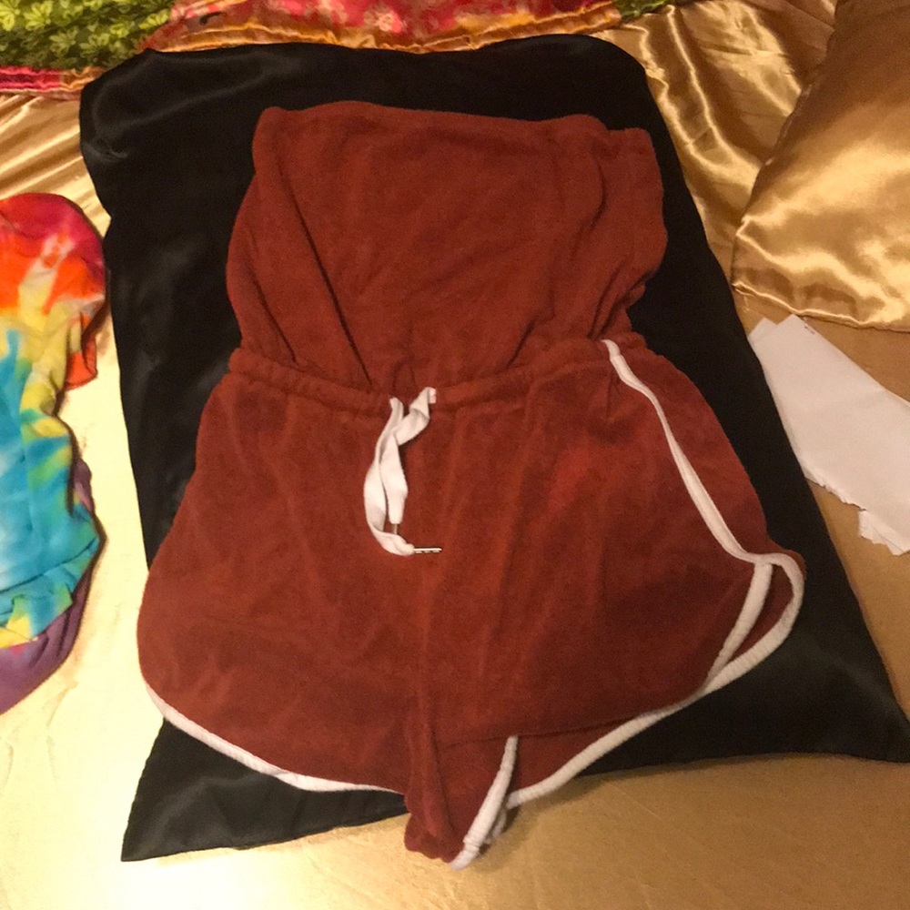 One piece strapless jumper